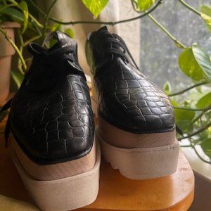 Rare! Stella McCartney Elyse Croc Cut-Out Platform
